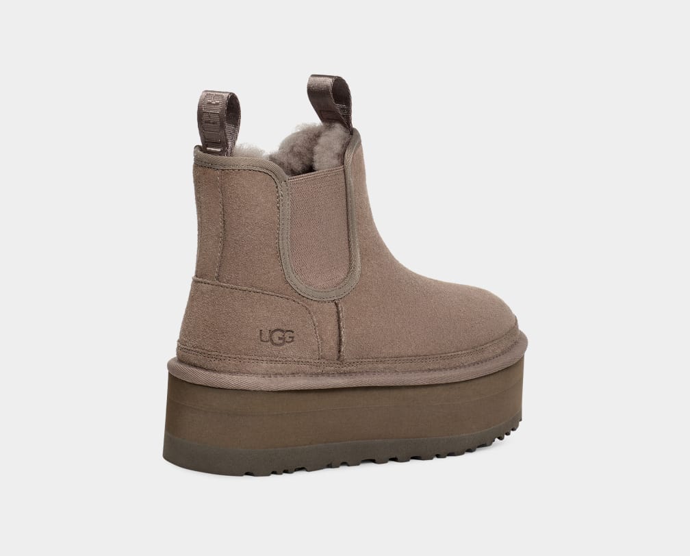 UGG W Neumel Platform Chelsea Boot Smoke Plume 1134526-SKP