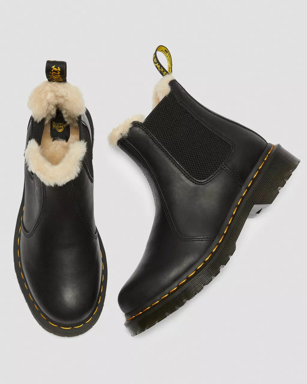 Dr. Martens 2976 Leonore Black Burnished Wyoming 21045001