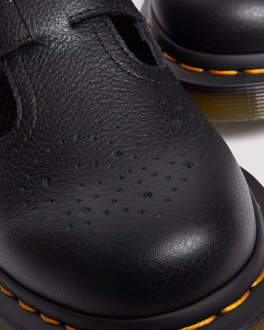 Dr. Martens 8065 Mary Jane Black Virginia 30692001