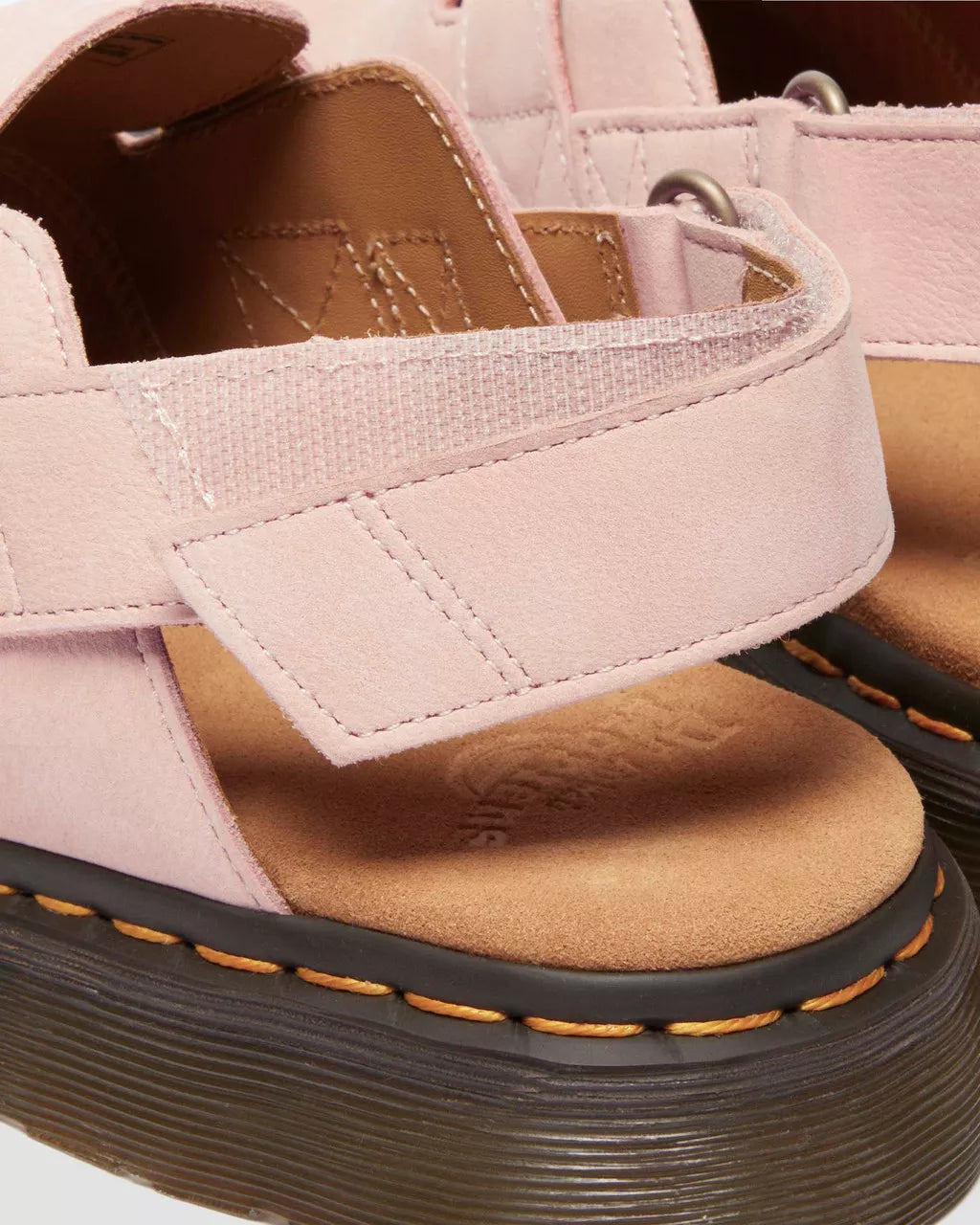 Dr. Martens Jorge II Powder Pink Milled Nubuck Wp 41101650