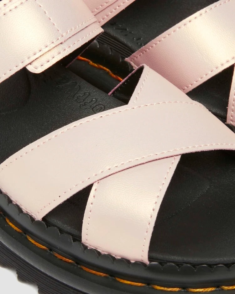 Dr. Martens Voss II Powder Pink+Gold Shift Leather 41136650