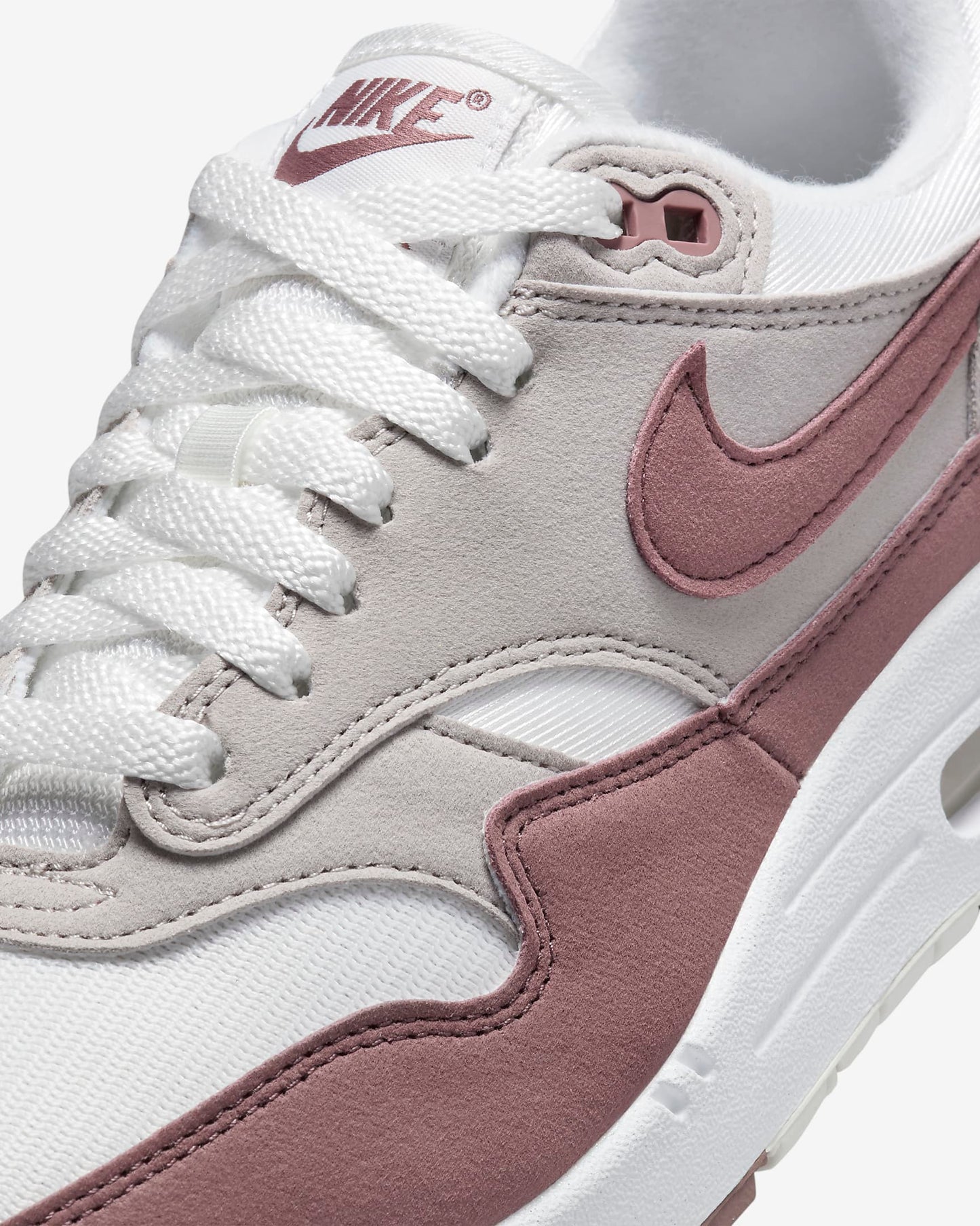 Nike Wmns Air Max 1 DZ2628-104