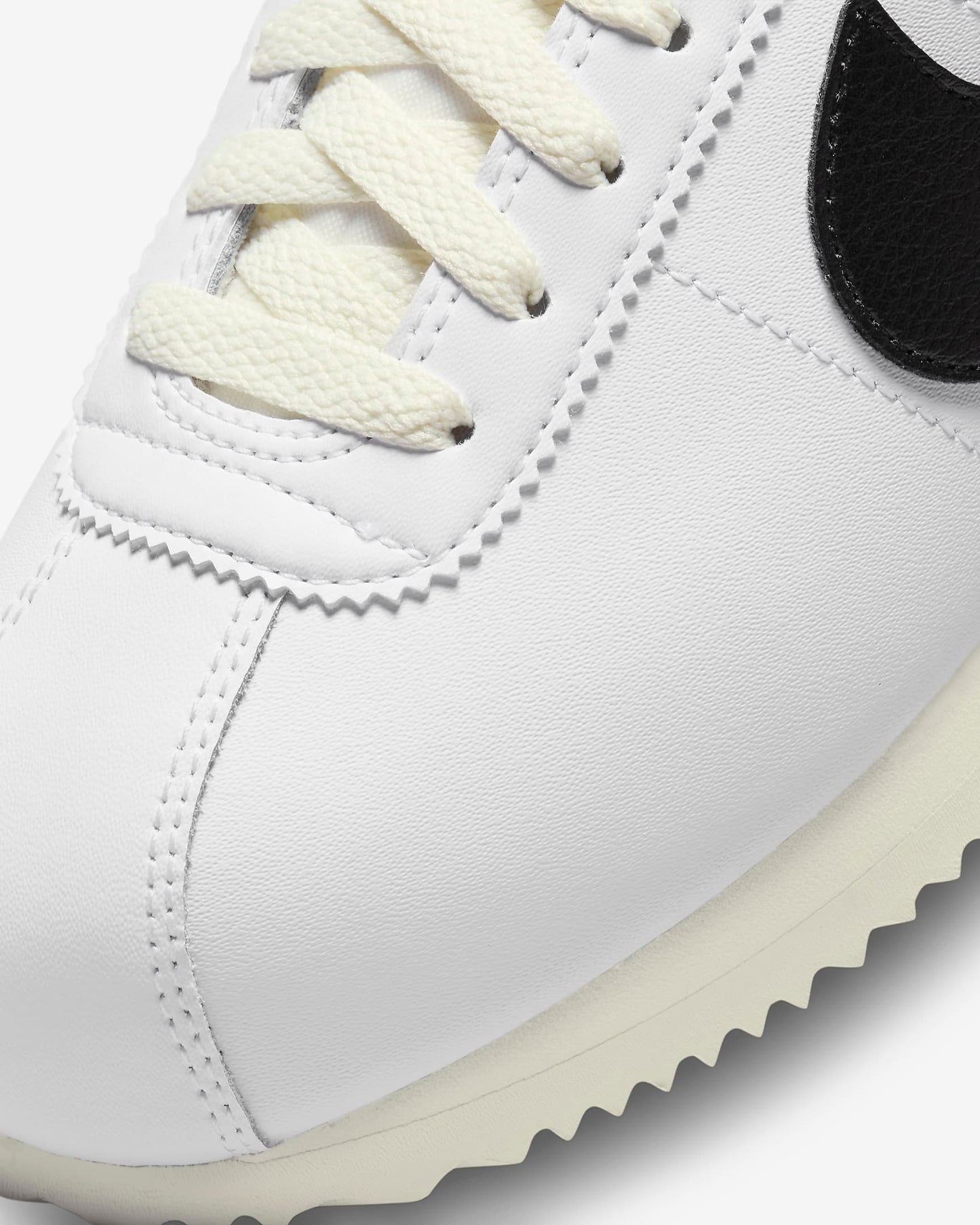 Nike Wmns Cortez DN1791-100