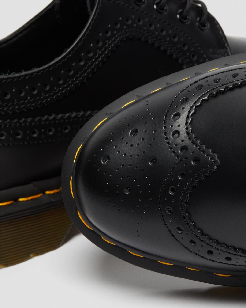 Dr. Martens 3989 YS Black Smooth 22210001
