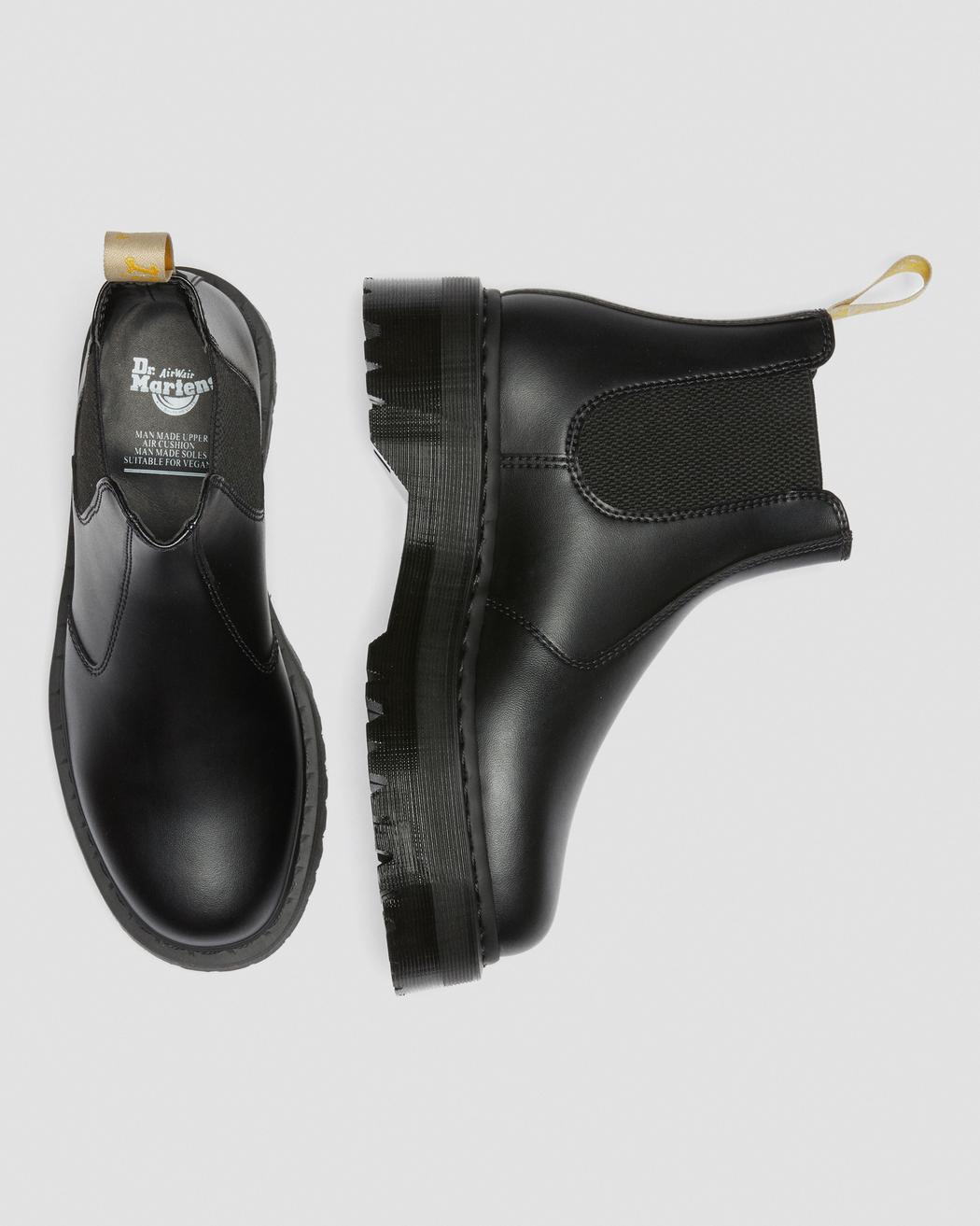 Dr. Martens Vegan 2976 Quad Black Felix Rub Off 27560001