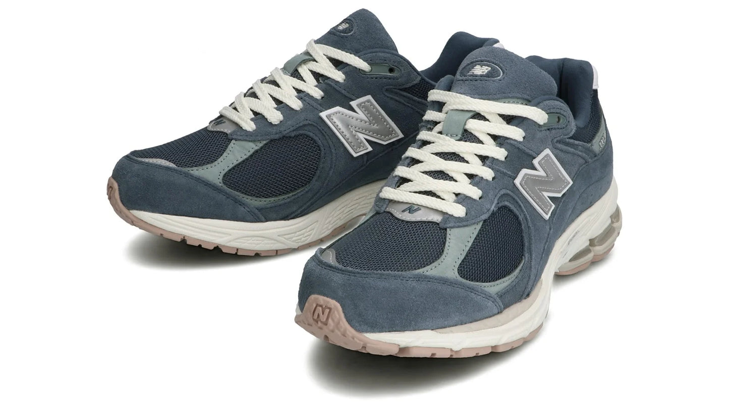 New Balance 2002R M2002RHC