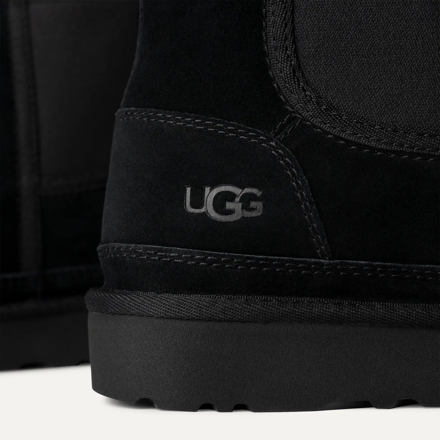 UGG M Neumel Chelsea Black 1121644-BLK