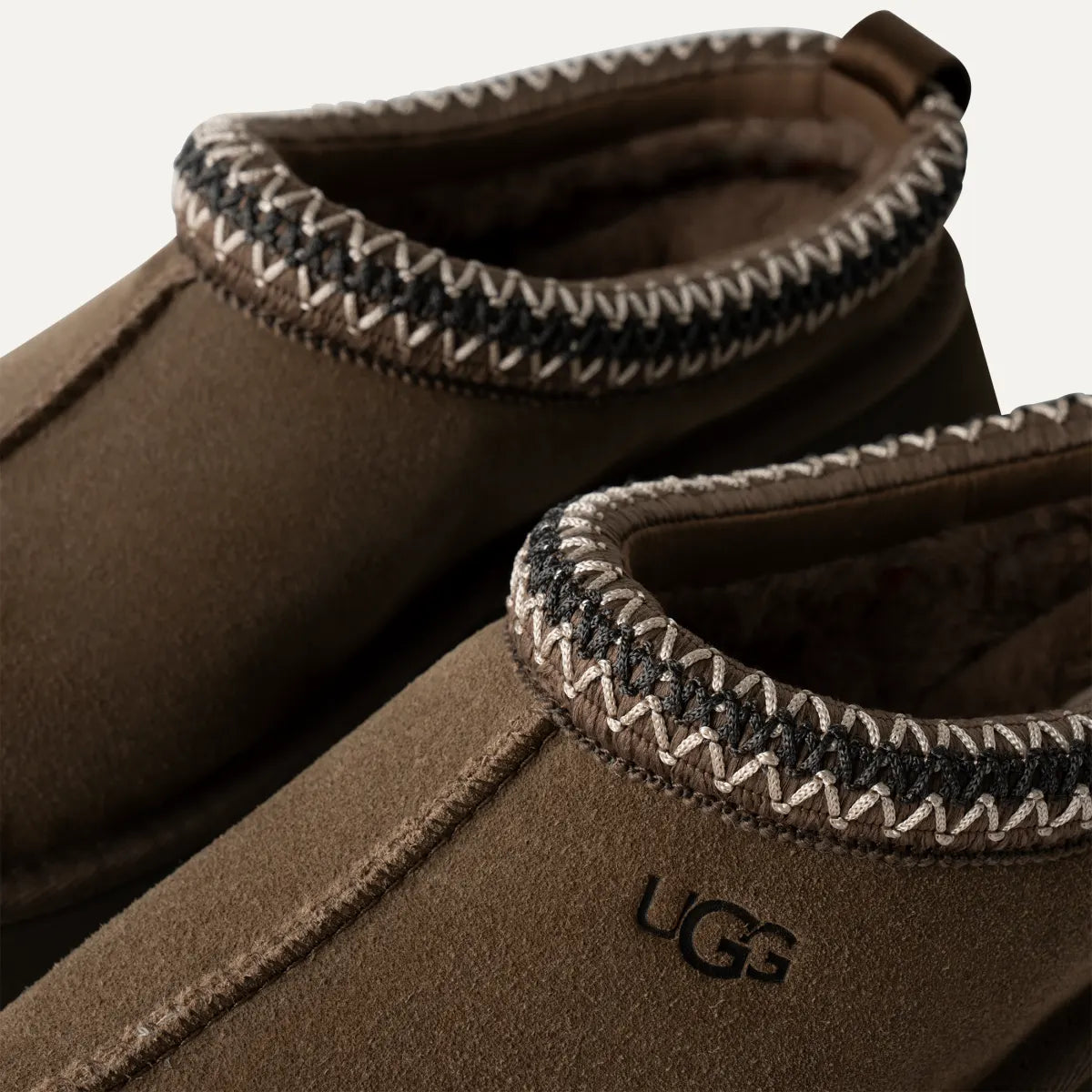 UGG W Tazz Slipper Hickory 1122553-HCK