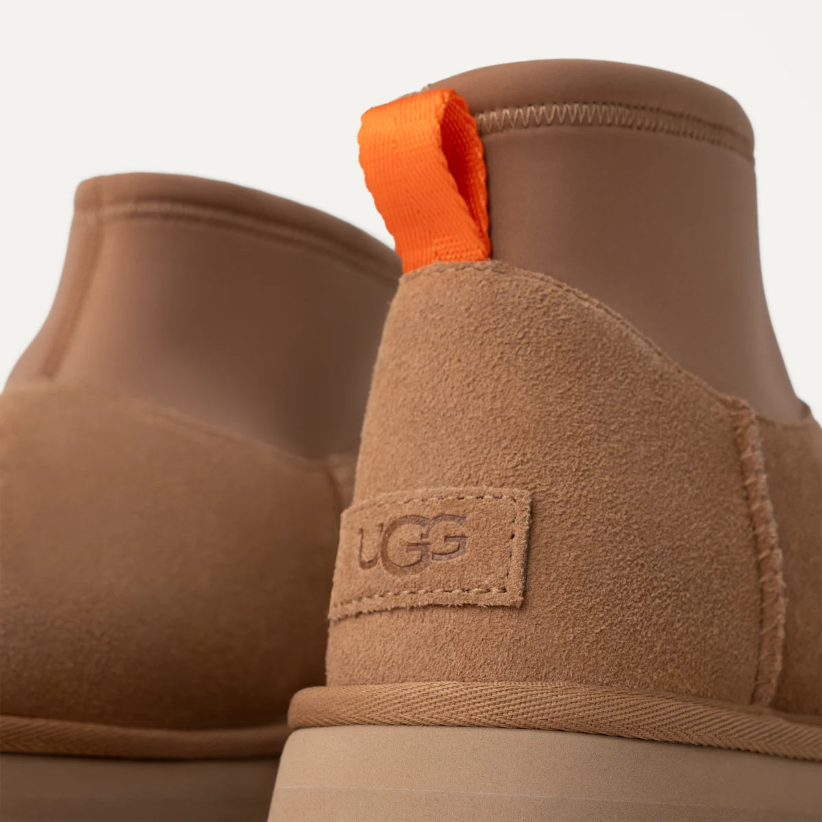 UGG W Classic Mini Dipper Chestnut 1168170-CHE