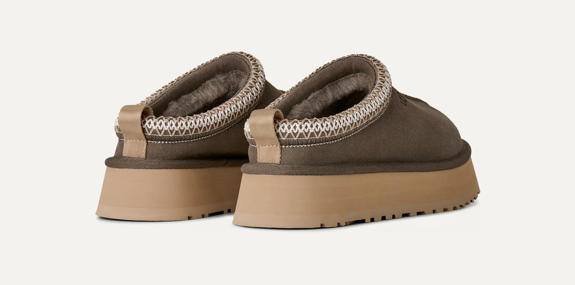 UGG W Tazz II Slipper Sand 1174471-DDR