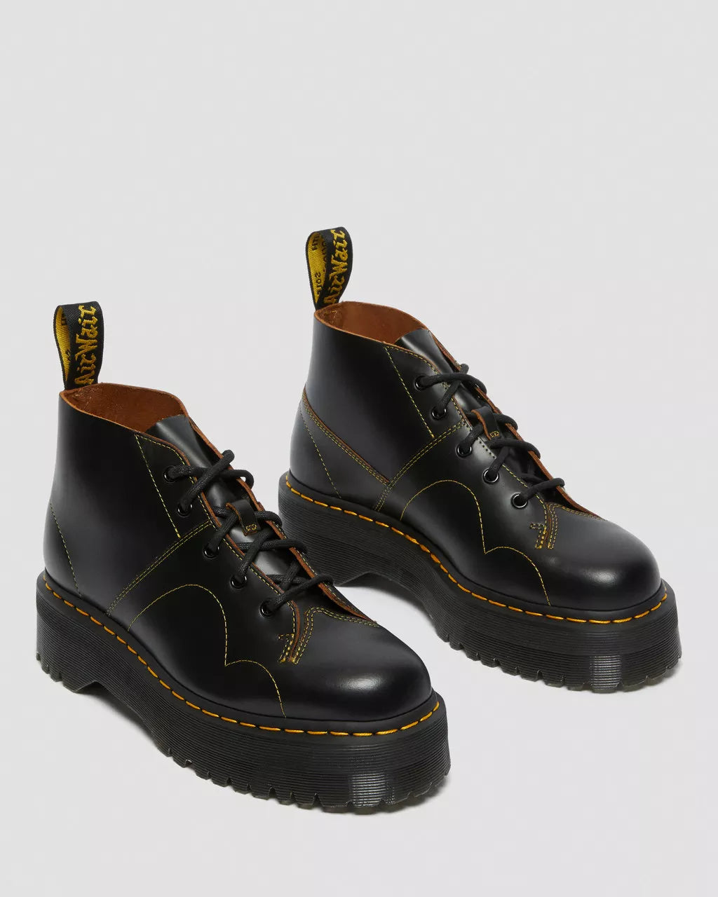 Dr. Martens Church Quad Black Vintage Smooth 25357001