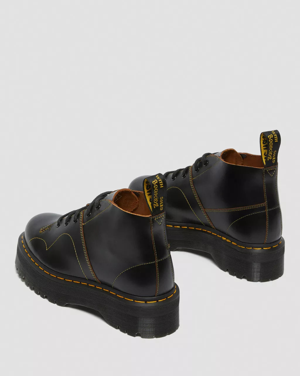 Dr. Martens Church Quad Black Vintage Smooth 25357001