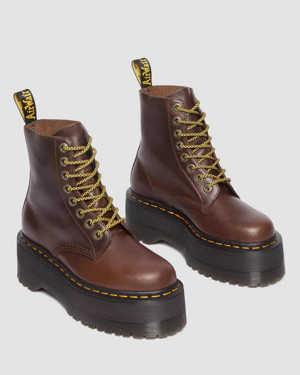 Dr. Martens 1460 Pascal Max Dark Brown Classic Pull Up 31102201