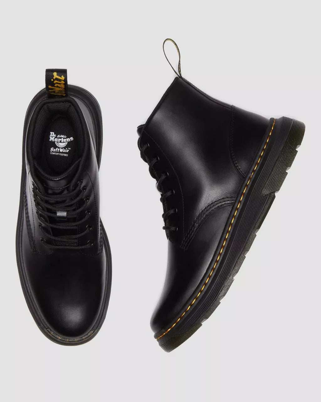 Dr. Martens Crewson Chukka Black Classic Pull Up 31672001