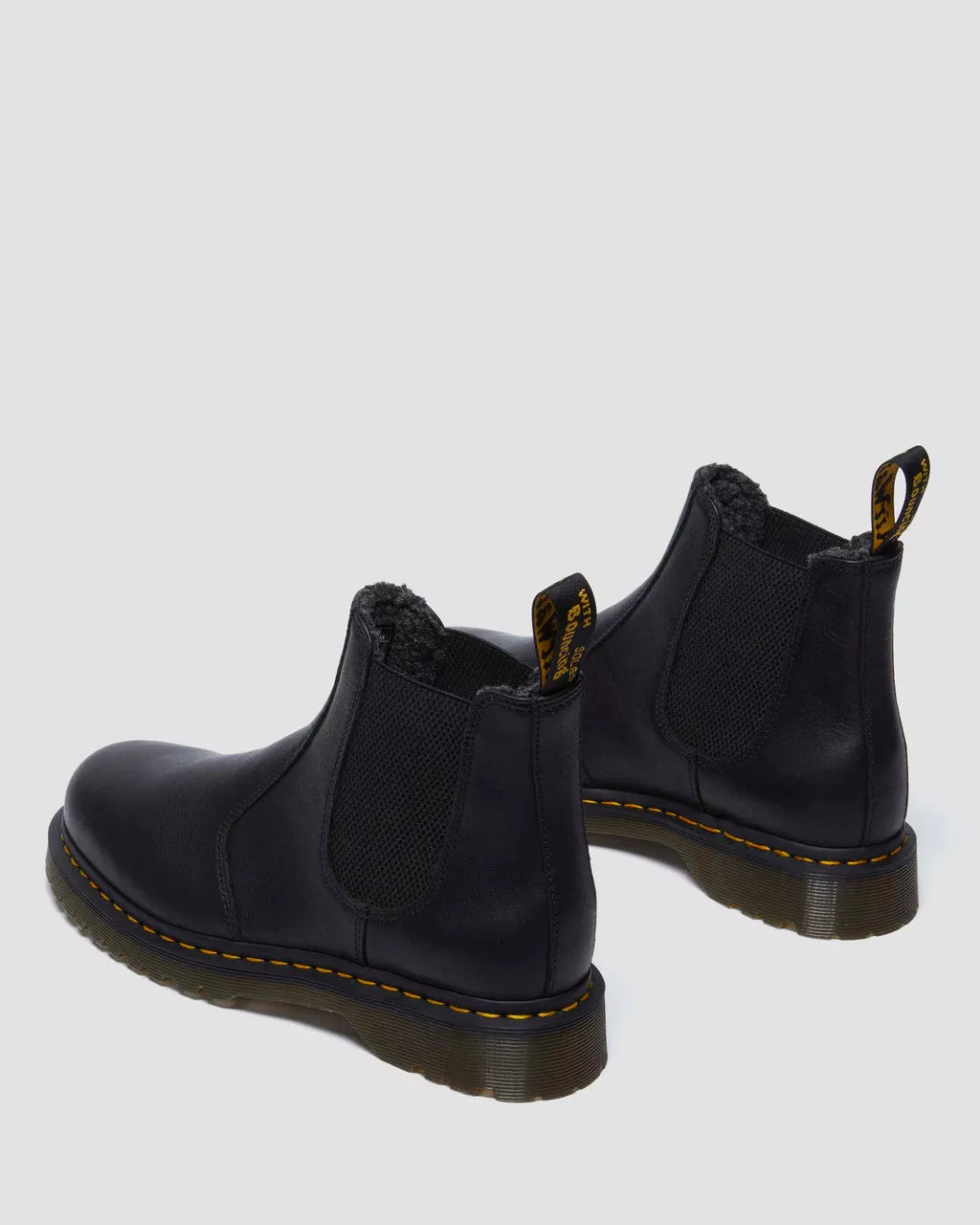 Dr. Martens 2976 WL Black Grizzly 31874001