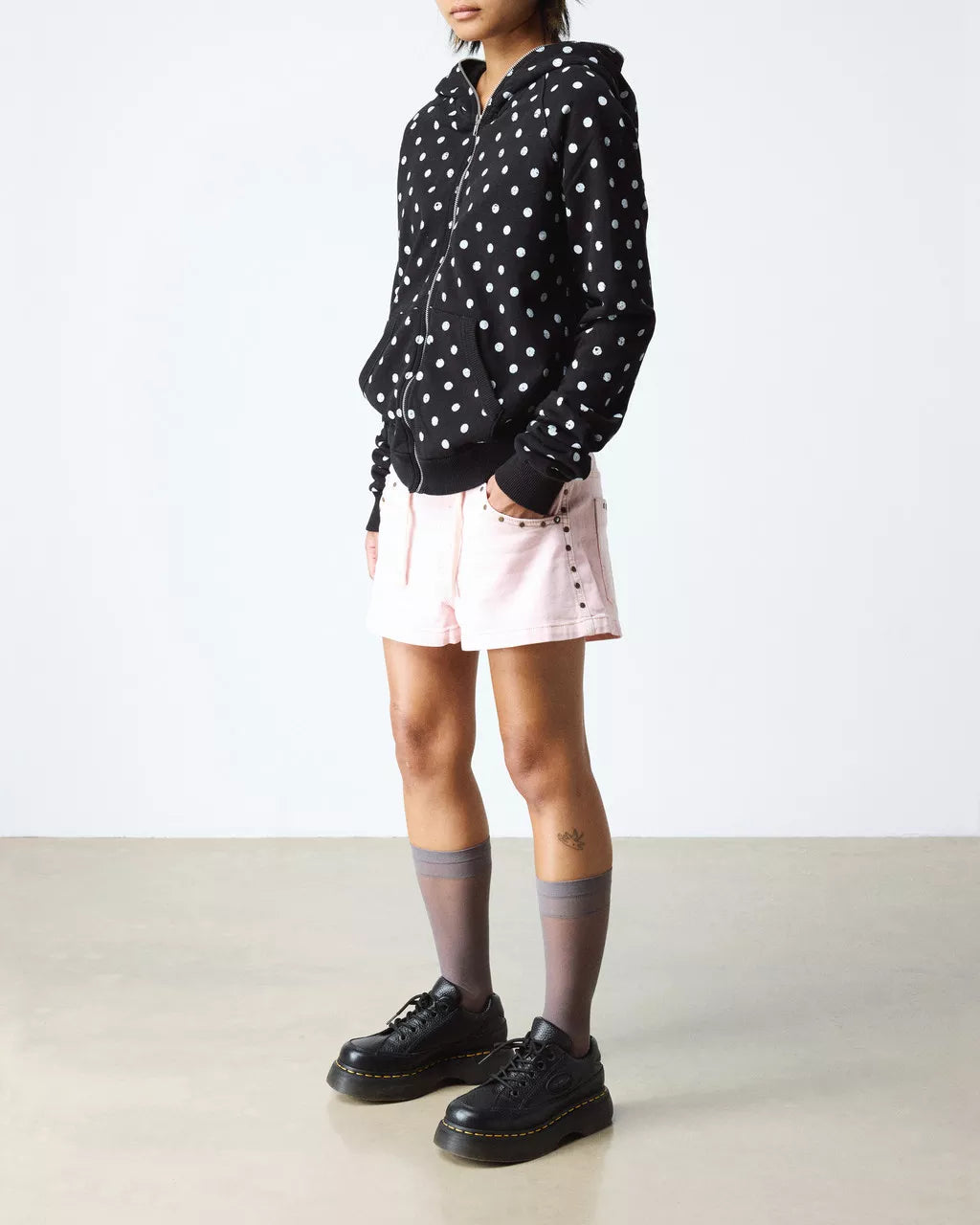 Dr. Martens Buzz 5 Eye Black Milled Nappa 41060001