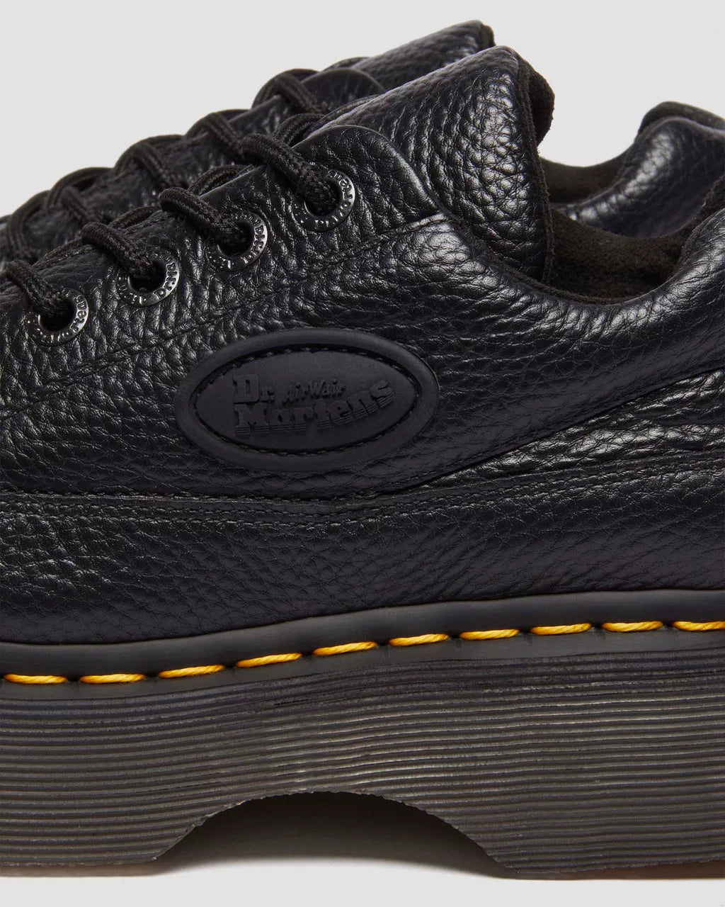 Dr. Martens Buzz 5 Eye Black Milled Nappa 41060001