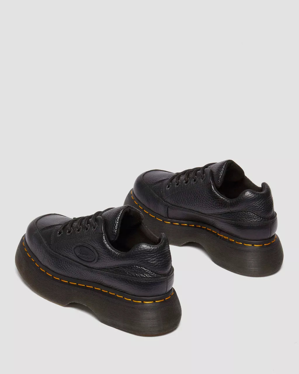 Dr. Martens Buzz 5 Eye Black Milled Nappa 41060001