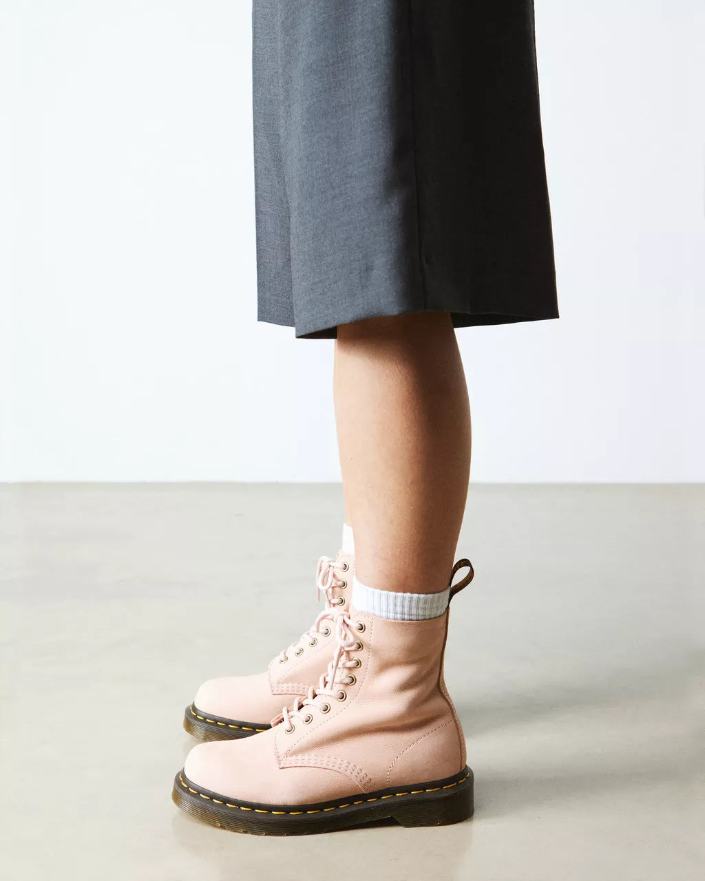 Martens 1460 Pascal Powder Pink Milled Nubuck Wp 41077650