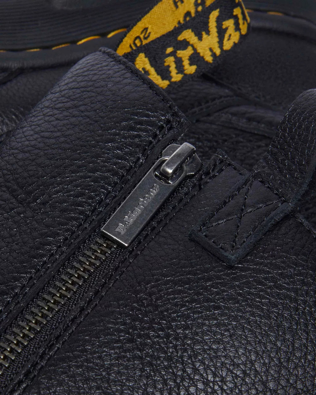 Dr. Martens Dmxl Rigger Black Lunar 41192001