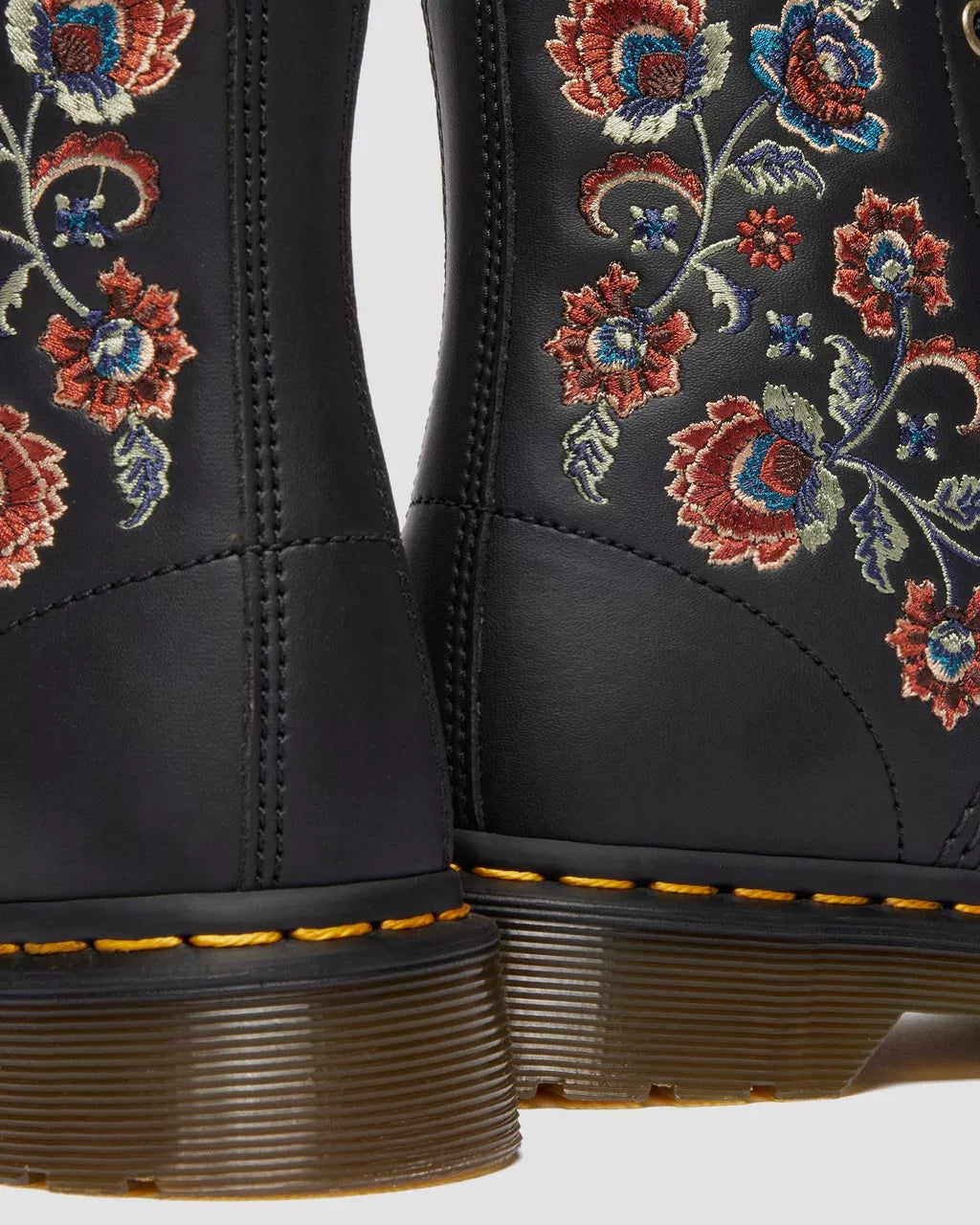 Dr. Martens Vonda TF Black Genix Nappa 41954001