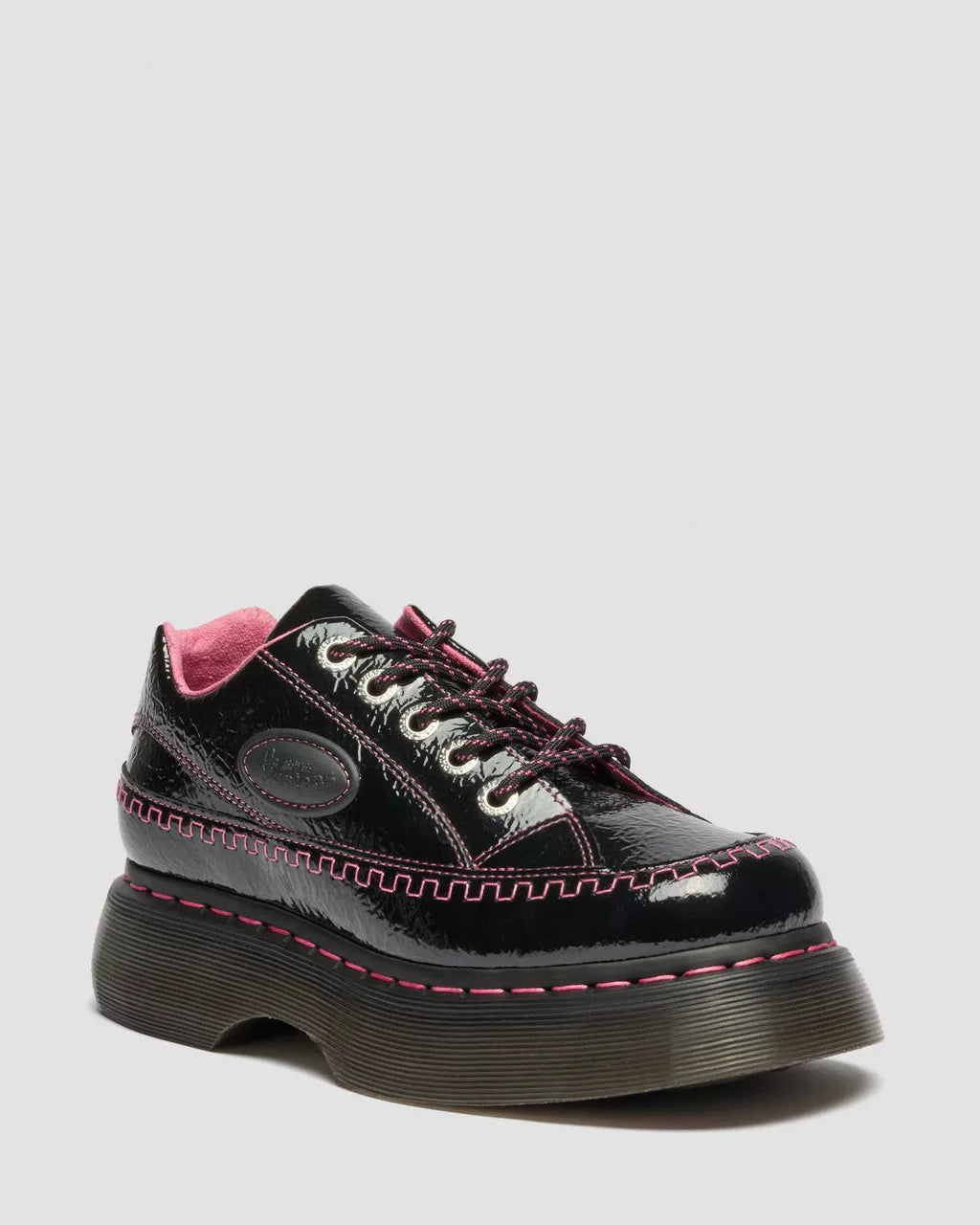 Dr. Martens Buzz 5 Eye Black Distressed Patent 42112001
