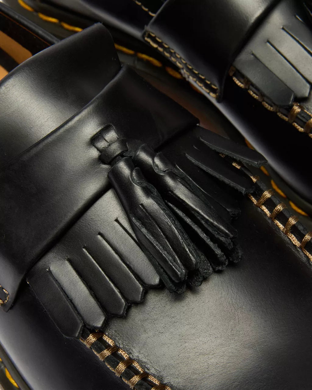 Dr. Martens Adrian Ben Black Orleans 42849001