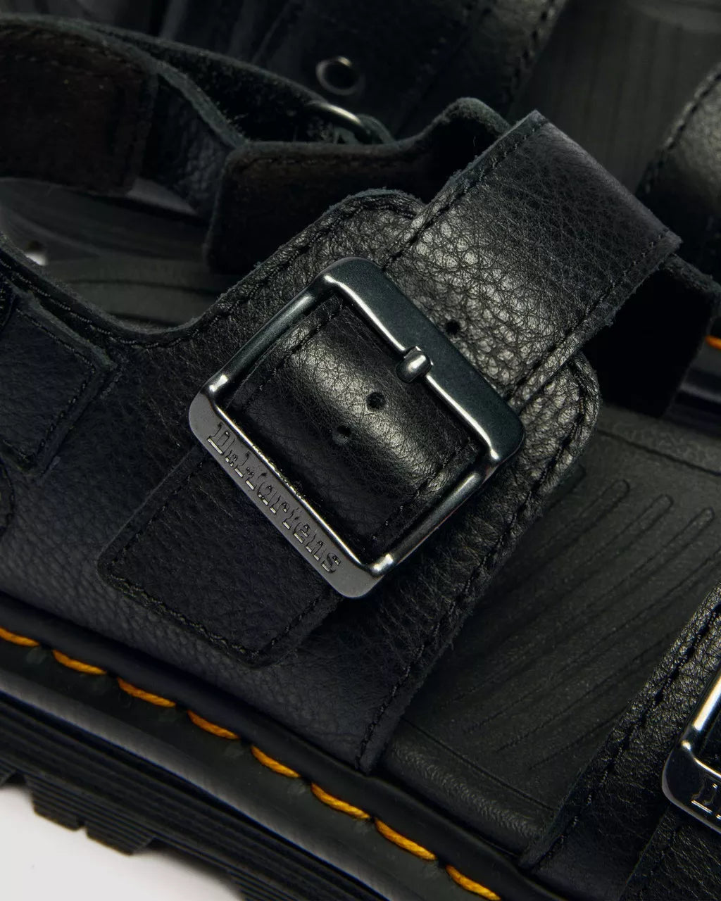 Dr. Martens Zebzag Sandal Black Pisa 43398001