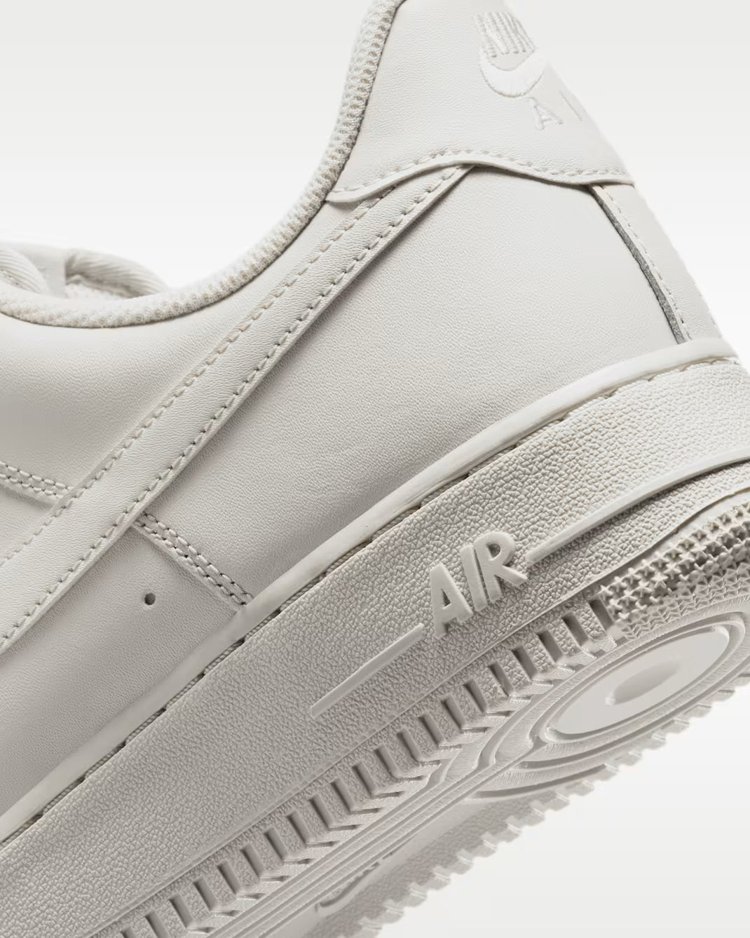 Nike Air Force 1 '07 IH1698-003