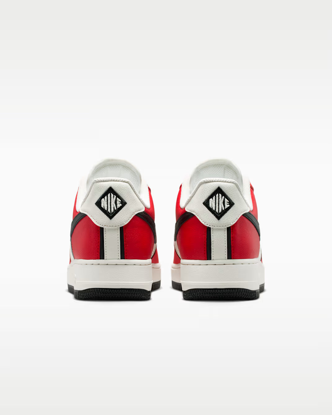 Nike Air Force 1 '07 LV8 Sport IM5752-600