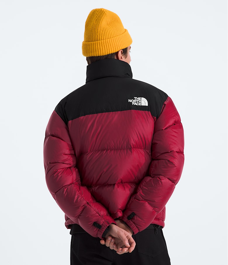 The North Face Men's 1996 Retro Nuptse Jacket Beetroot NF0A3C8DCZ6