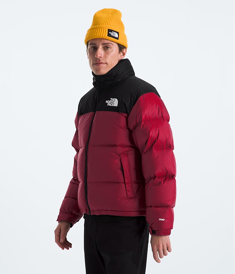 The North Face Men's 1996 Retro Nuptse Jacket Beetroot NF0A3C8DCZ6