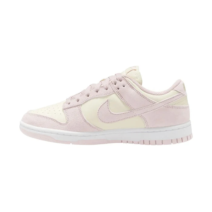 Nike Wmns Dunk Low IO4244-100