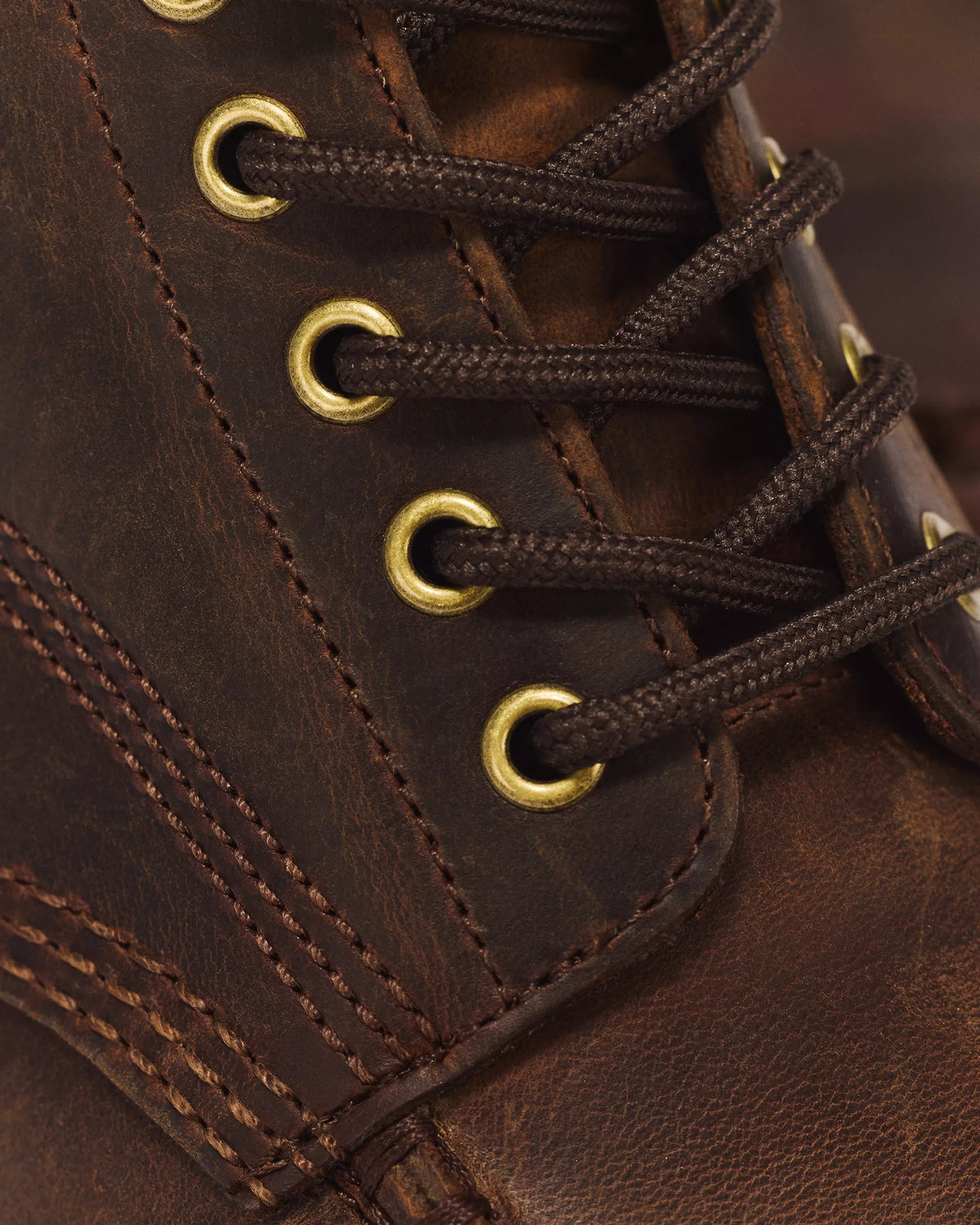 Dr. Martens Lowell Chukka Dark Brown Crazy Horse 43350201