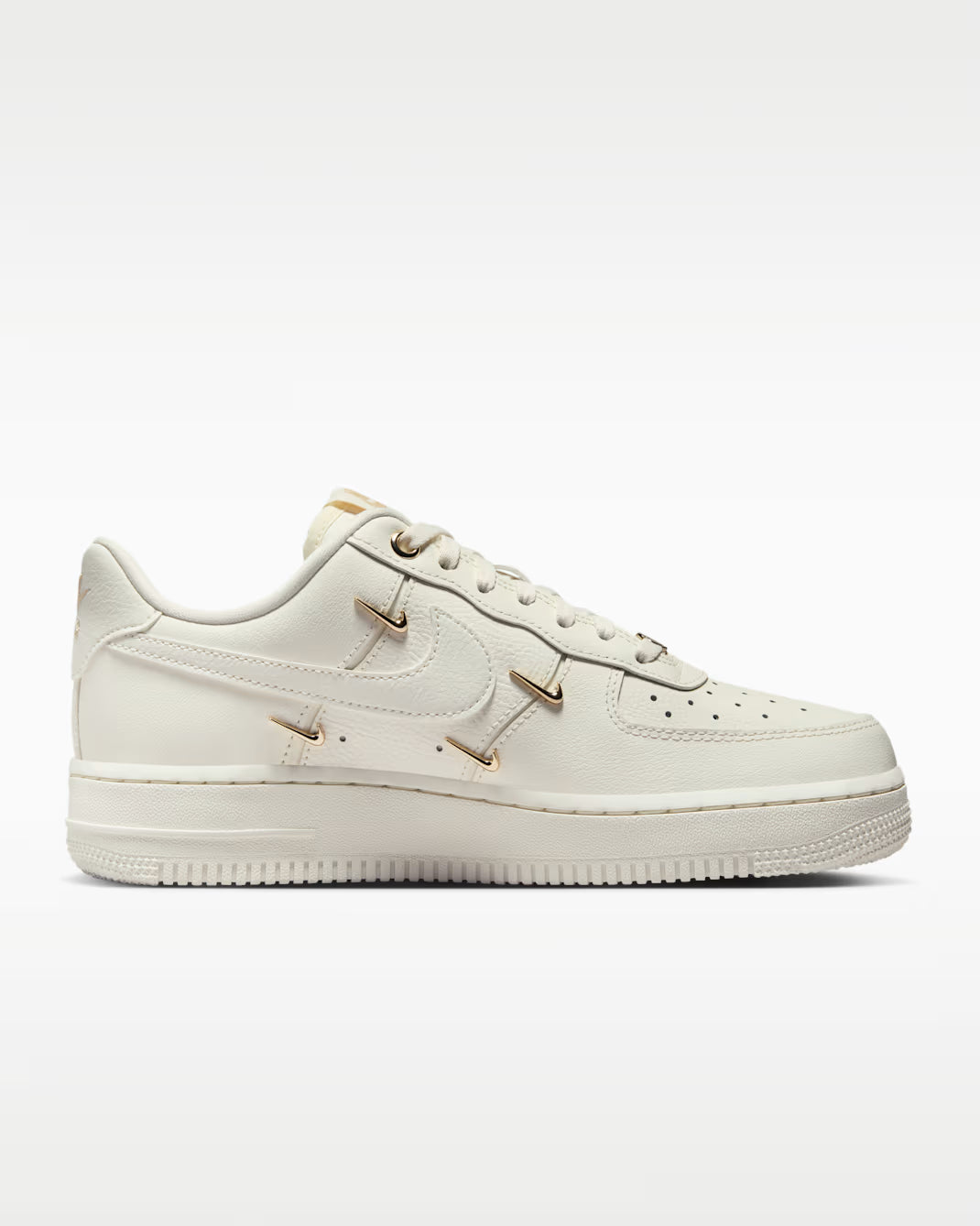 Nike Wmns Air Force 1 '07 LX FV3654-111