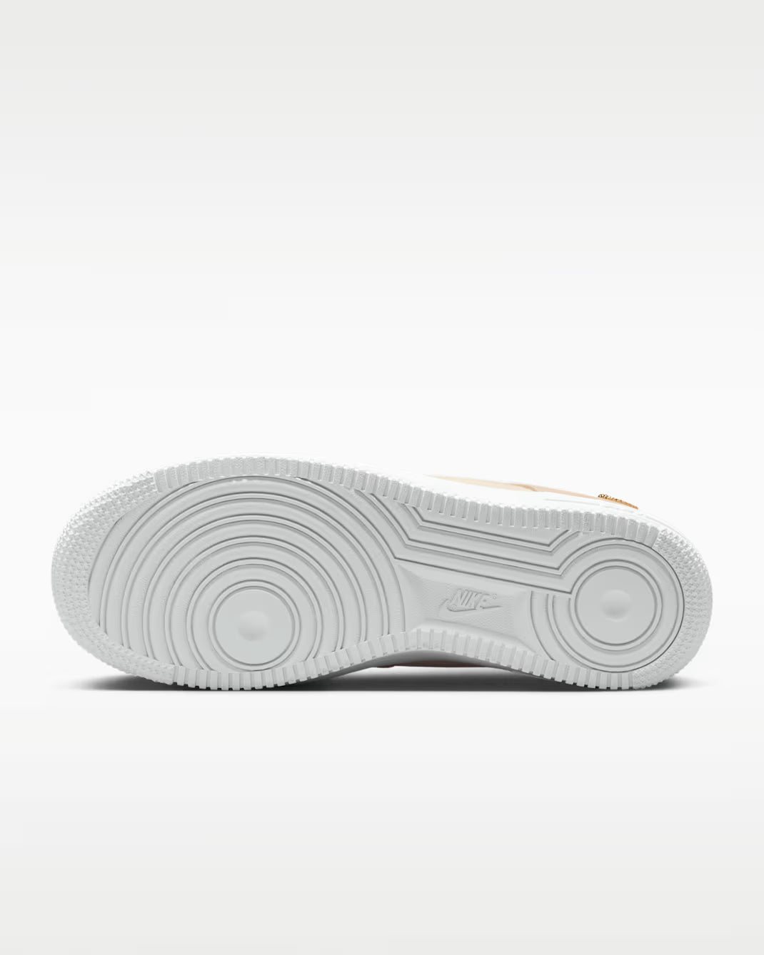 Nike Wmns Air Force 1 '07 Low Se IQ9964-200