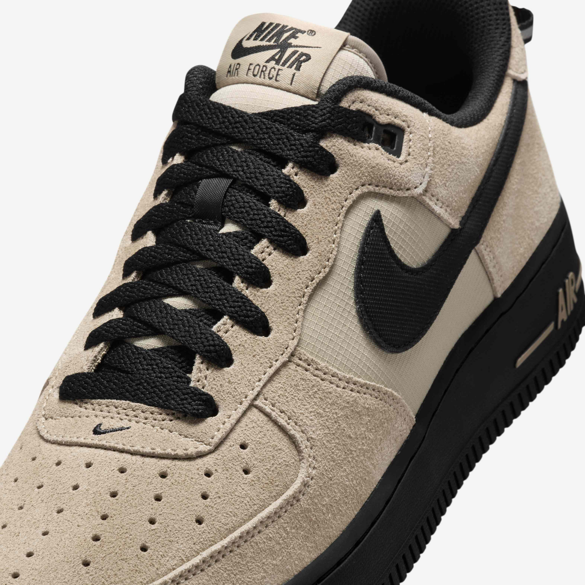 Nike Air Force 1 '07 LV8 HV6526-200